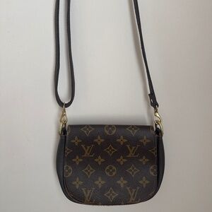 Louis Vuitton Crossbody